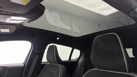 More photos of 2022 Volvo C40 Recharge Pure Electric Ultimate at Auto Boutique Florida, FL