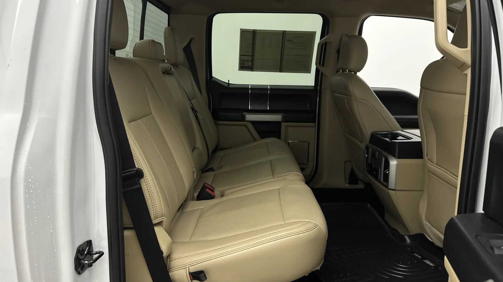 Ford F-250 photo 39