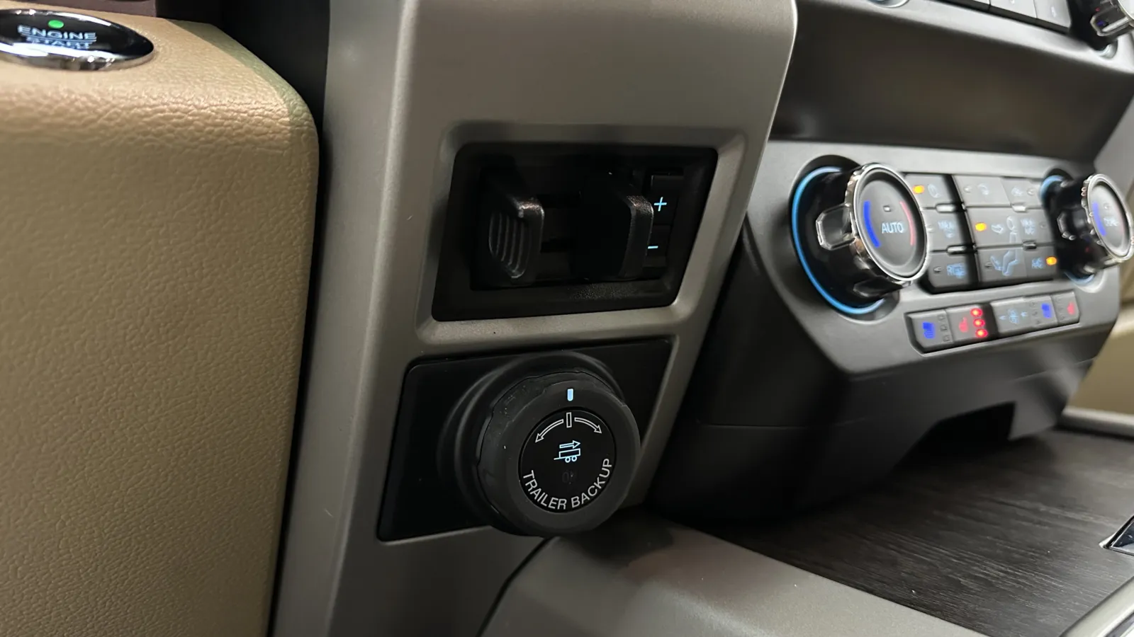 Ford F-250 photo 21