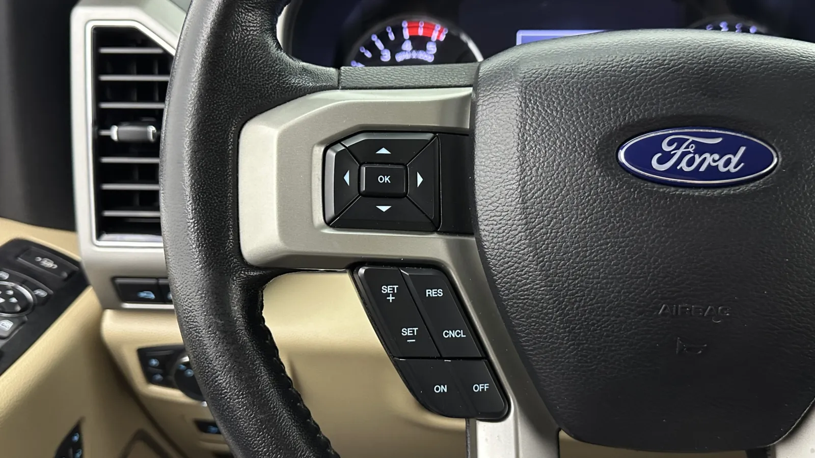 Ford F-250 photo 28