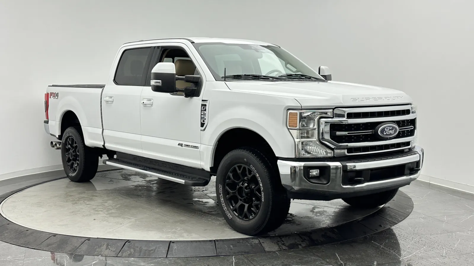 Ford F-250 photo 3