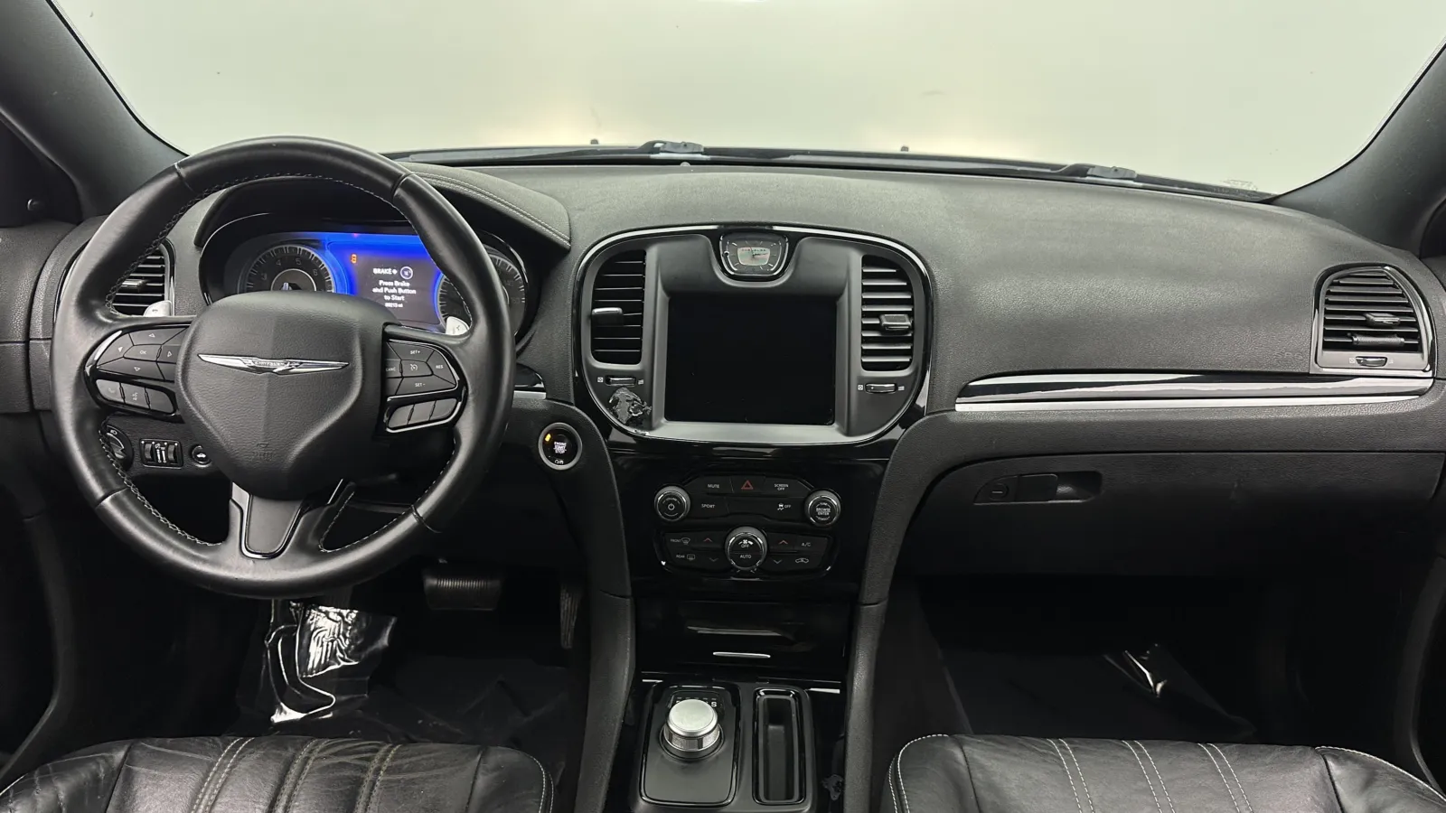 Chrysler 300 photo 27