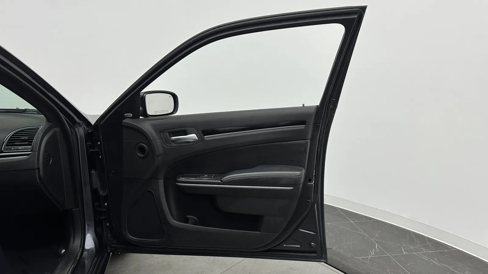 Chrysler 300 photo 31