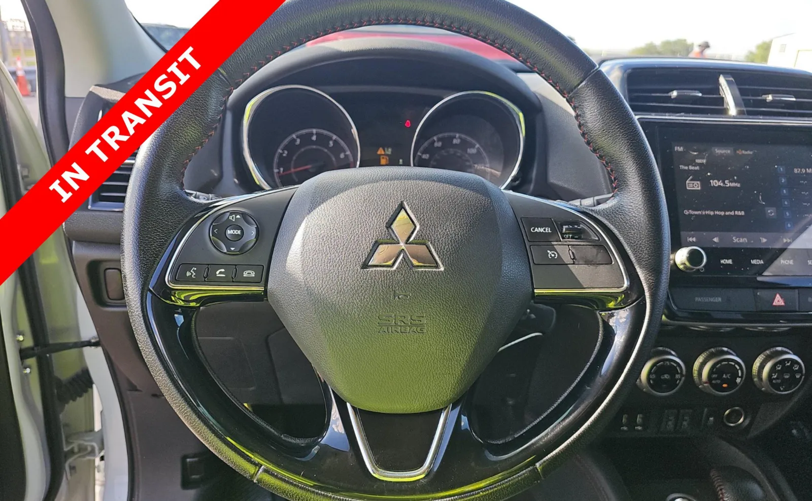 Mitsubishi Outlander Sport photo 5