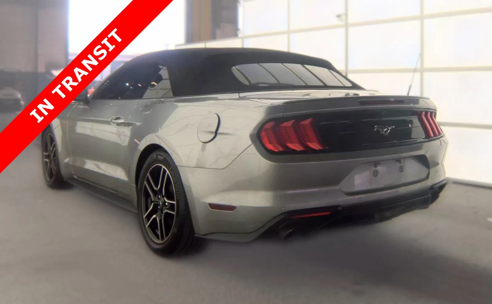Ford Mustang photo 3