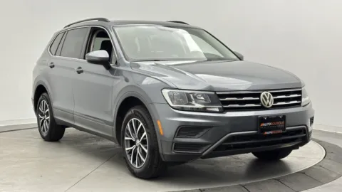 Another view of 2019 Volkswagen Tiguan SE for sale in Jacksonville, FL at Auto Boutique Florida