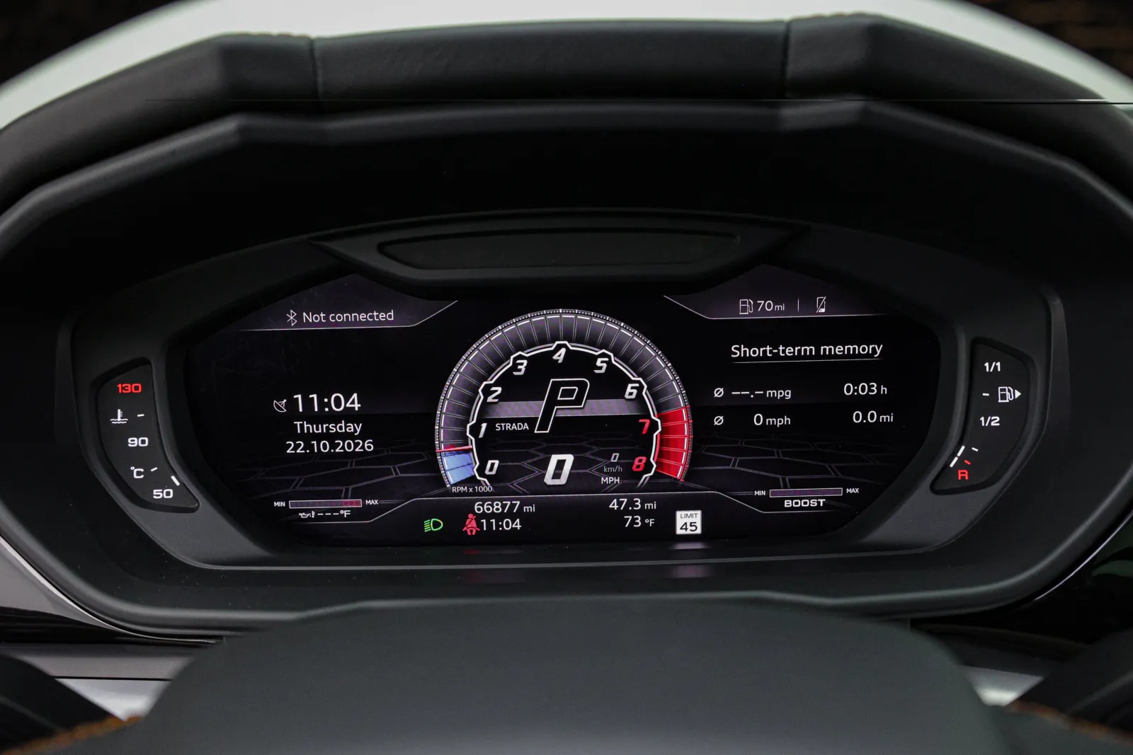 Lamborghini URUS photo 31