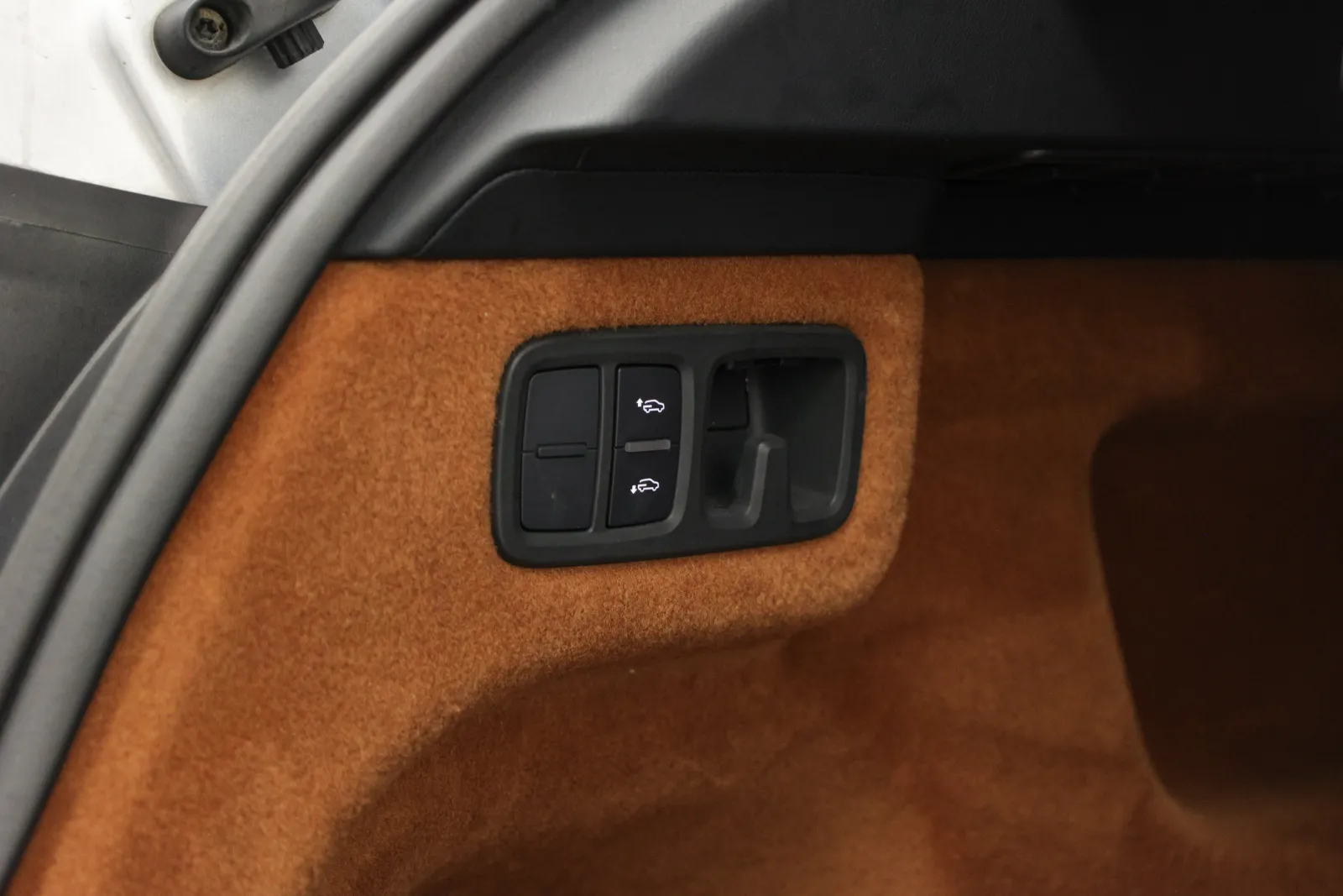 Lamborghini URUS photo 39
