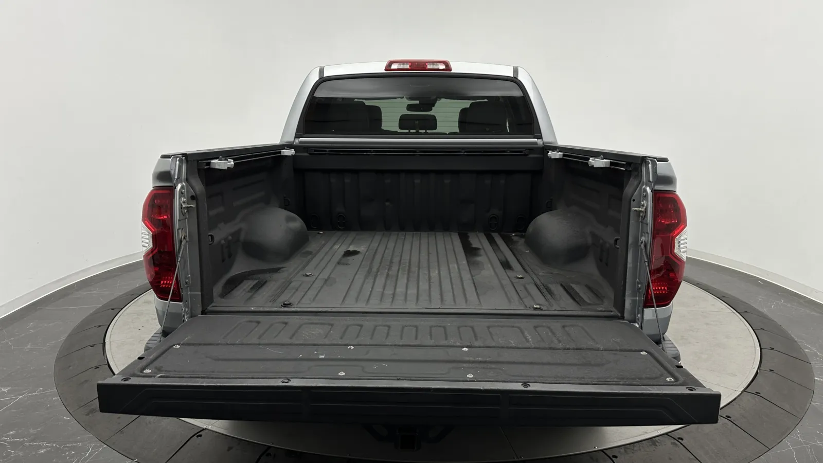 Toyota Tundra photo 22