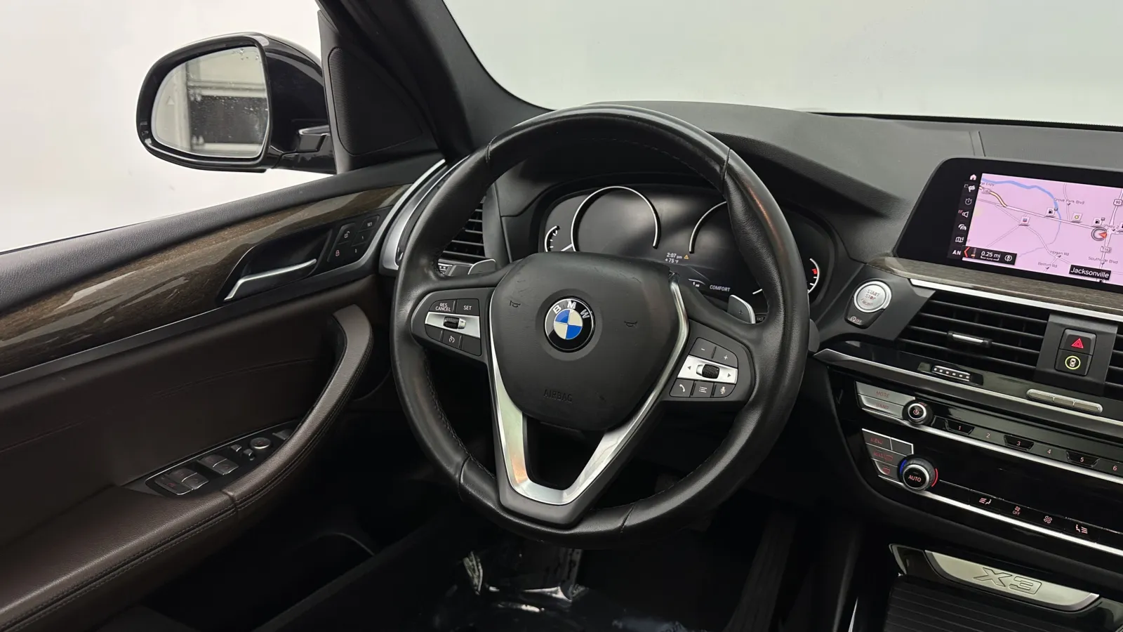 BMW X3 photo 32