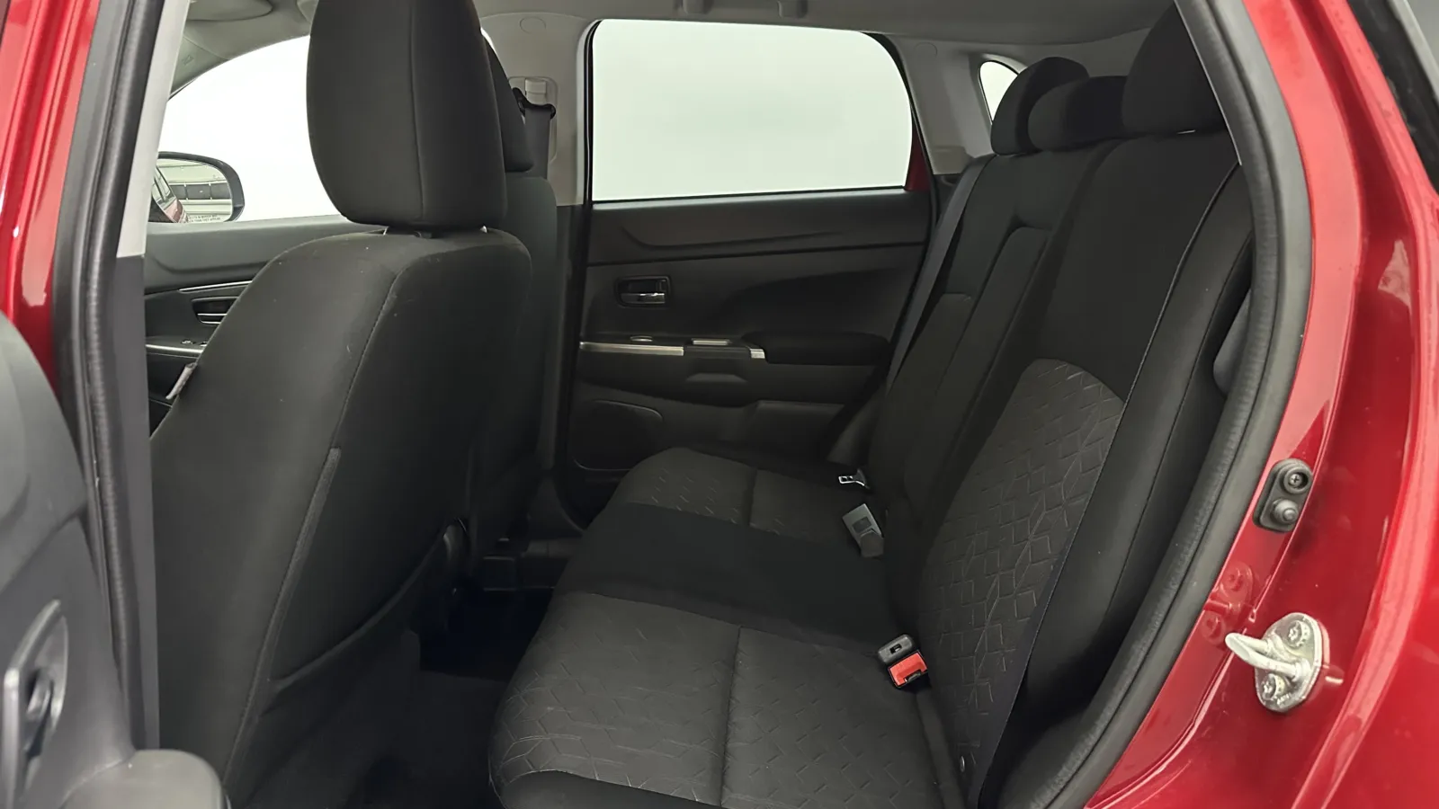 Mitsubishi Outlander Sport photo 22