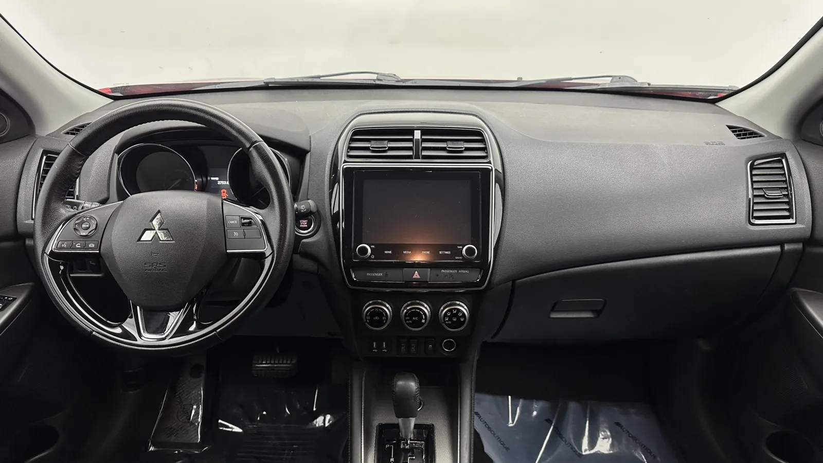Mitsubishi Outlander Sport photo 29