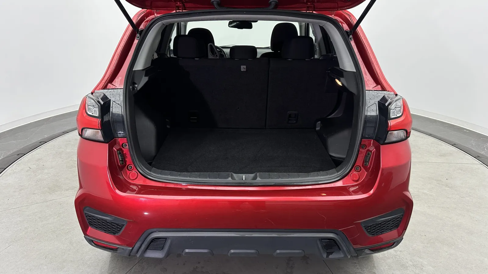 Mitsubishi Outlander Sport photo 24