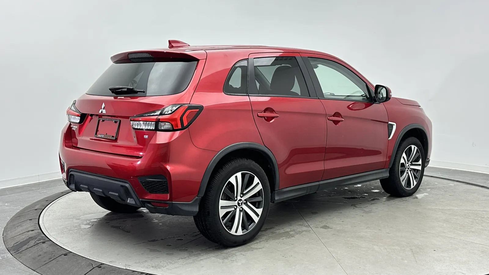 Mitsubishi Outlander Sport photo 7