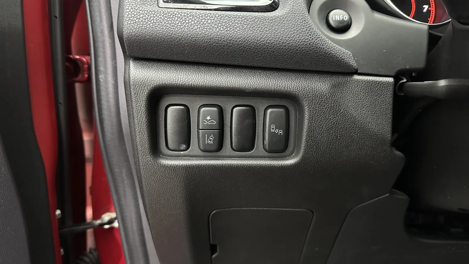 Mitsubishi Outlander Sport photo 21