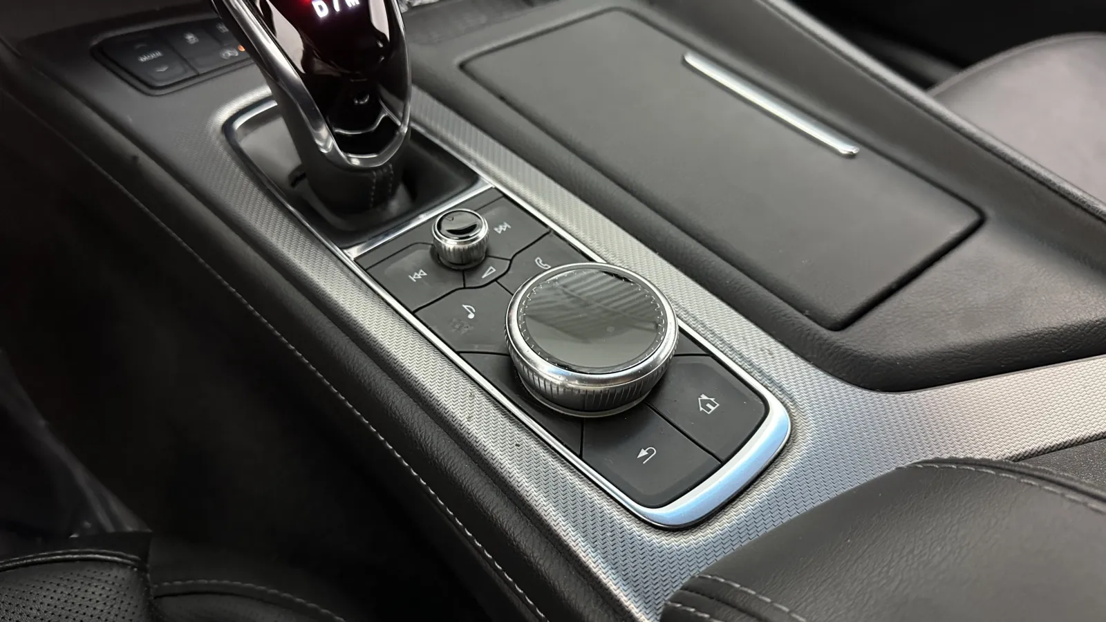 Cadillac CT5 photo 15