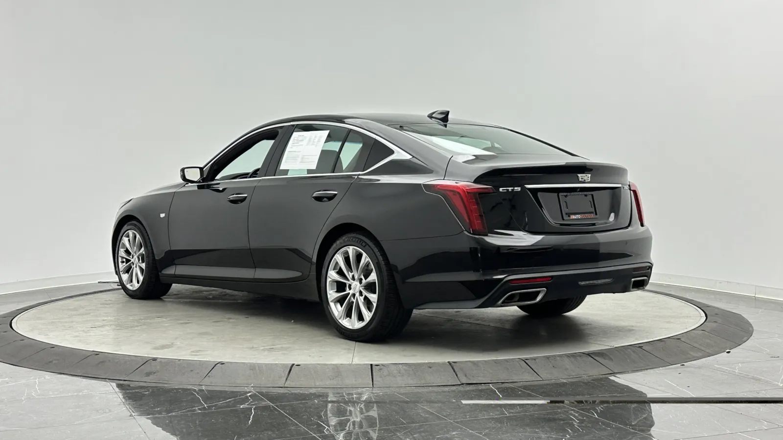 Cadillac CT5 photo 7