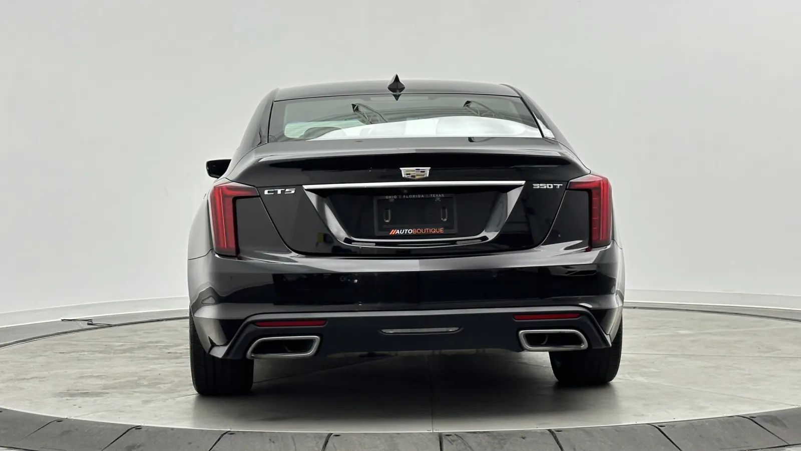 Cadillac CT5 photo 5