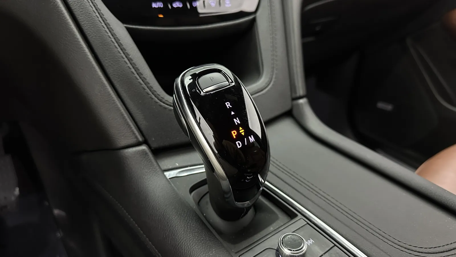 Cadillac XT5 photo 21