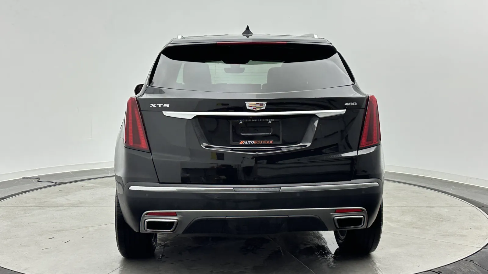 Cadillac XT5 photo 9
