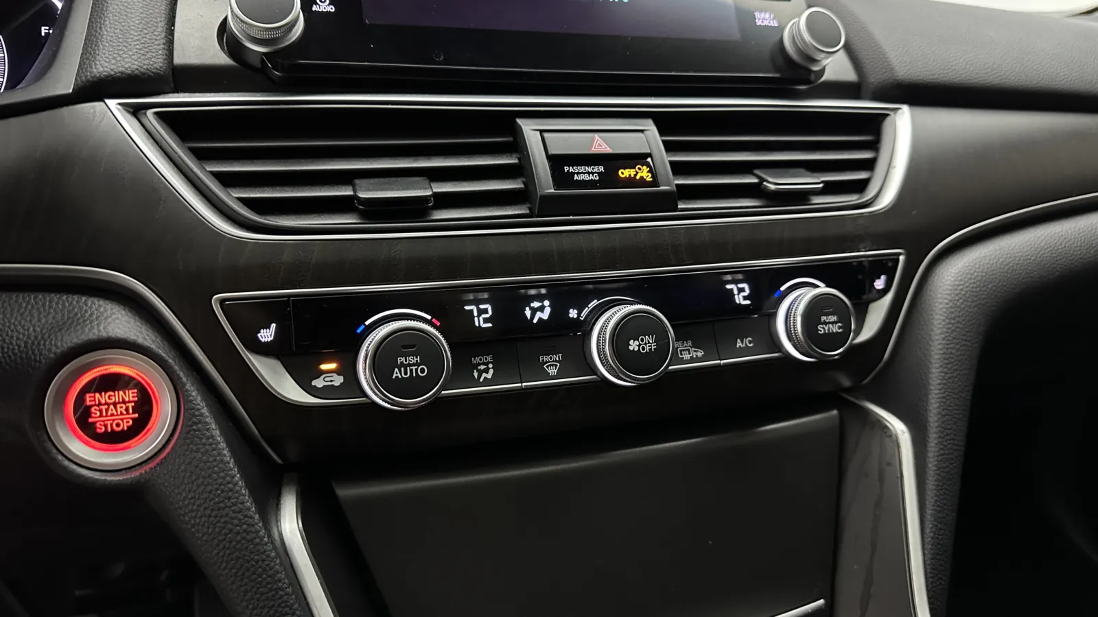Honda Accord photo 17