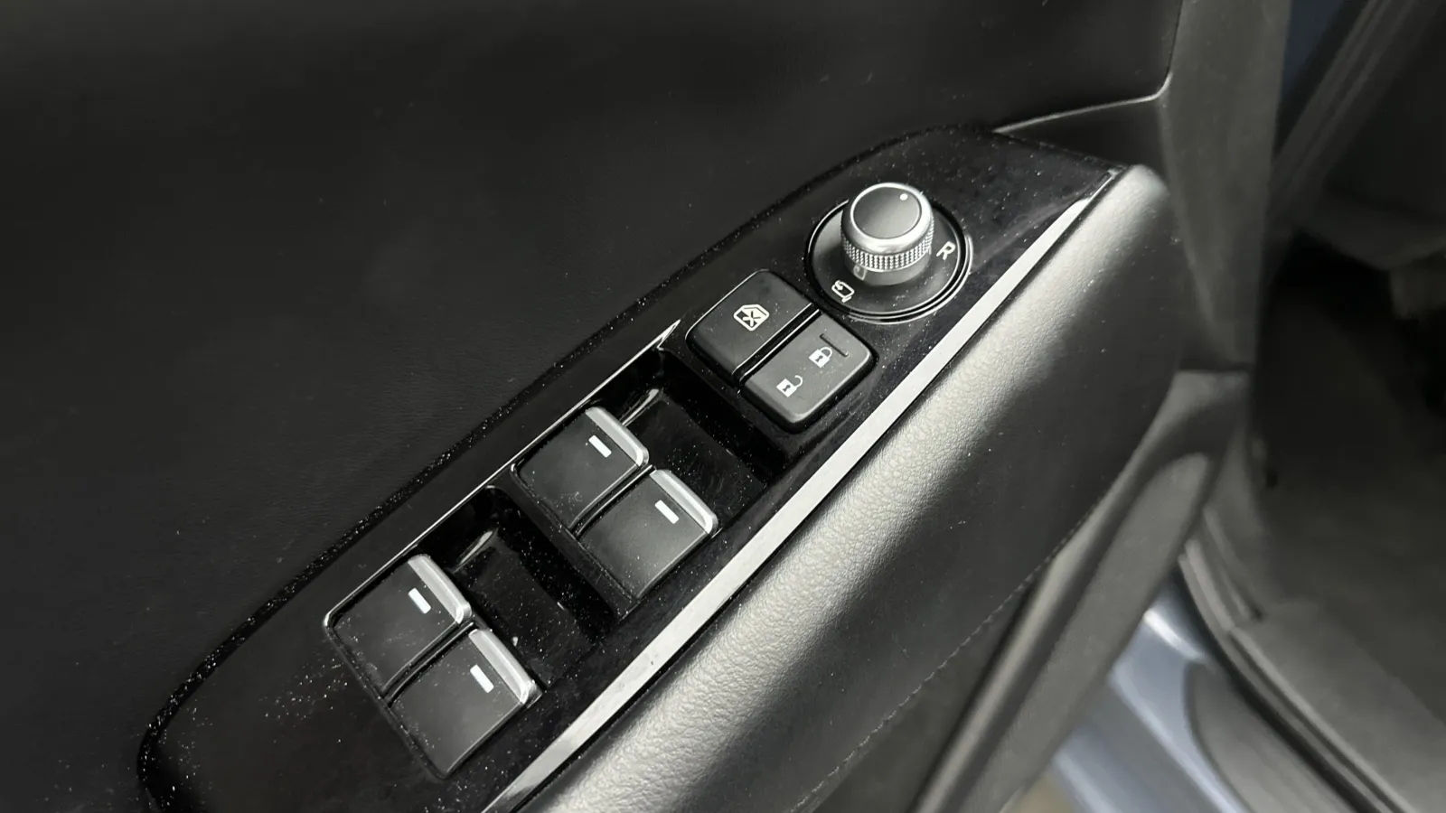 Mazda Mazda6 photo 13