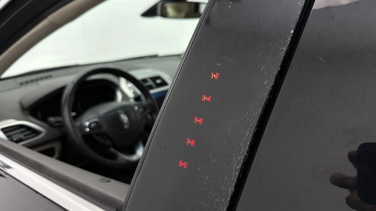 Lincoln MKZ photo 33