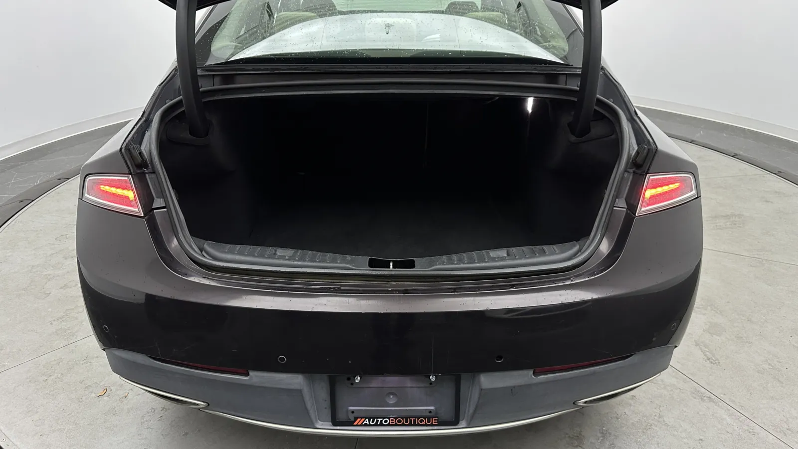 Lincoln MKZ photo 21