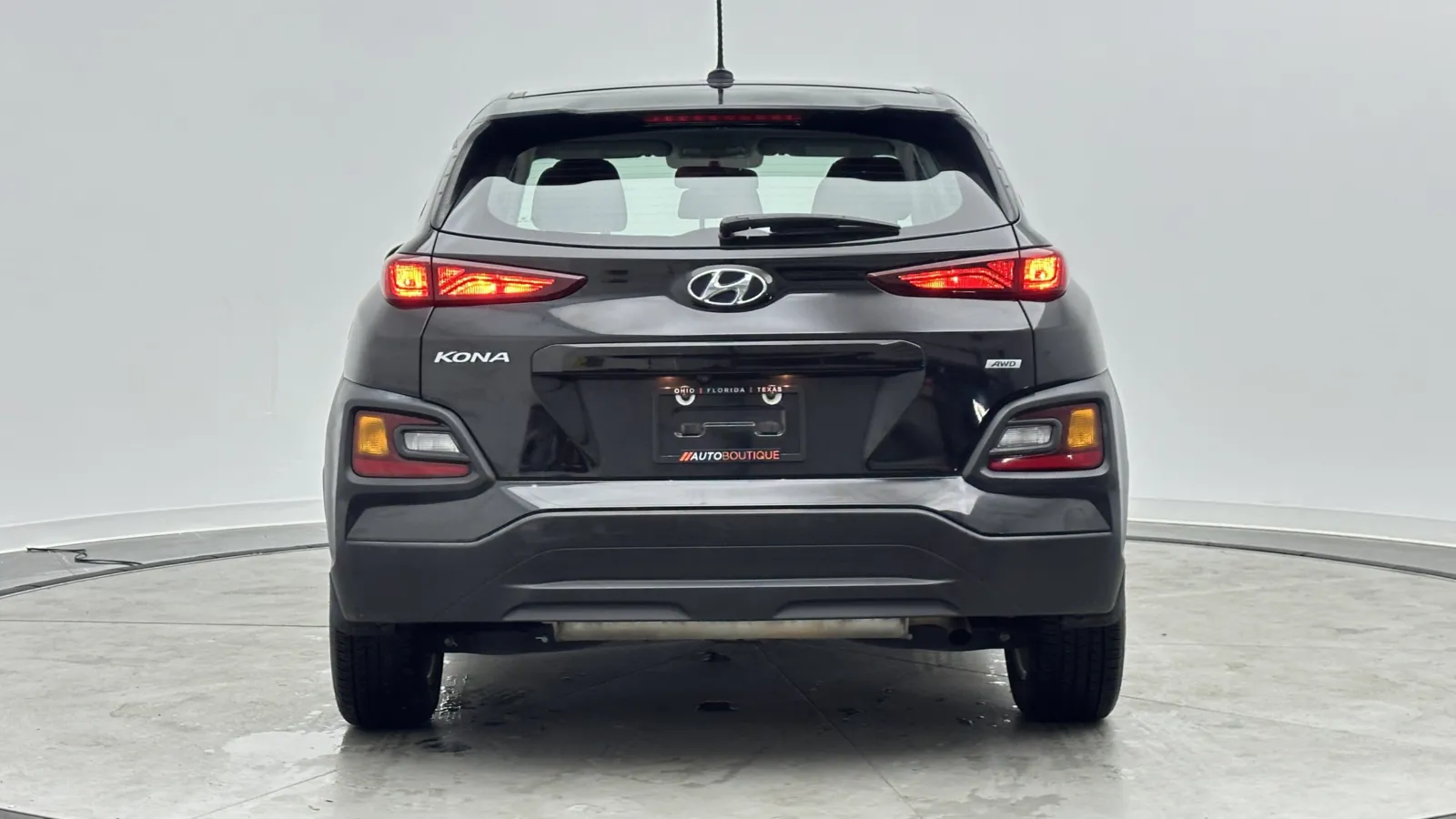 Hyundai Kona photo 6