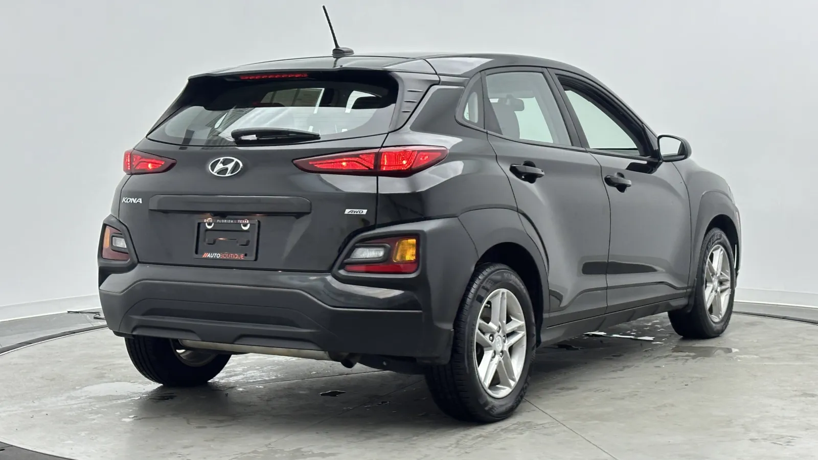 Hyundai Kona photo 7