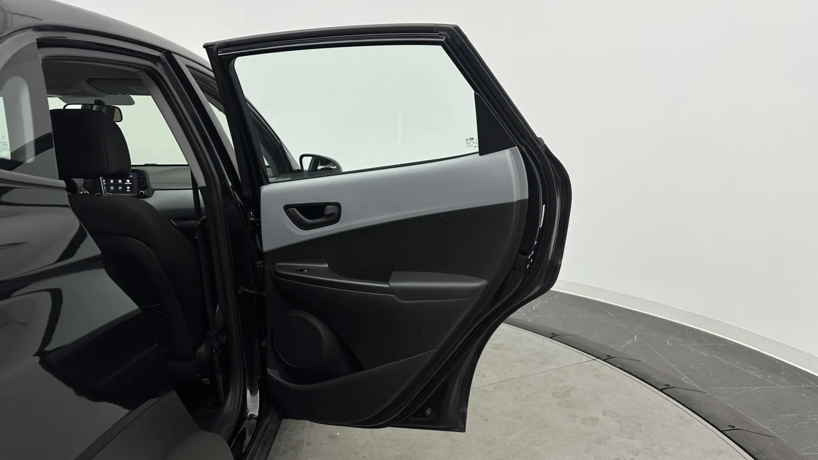 Hyundai Kona photo 23