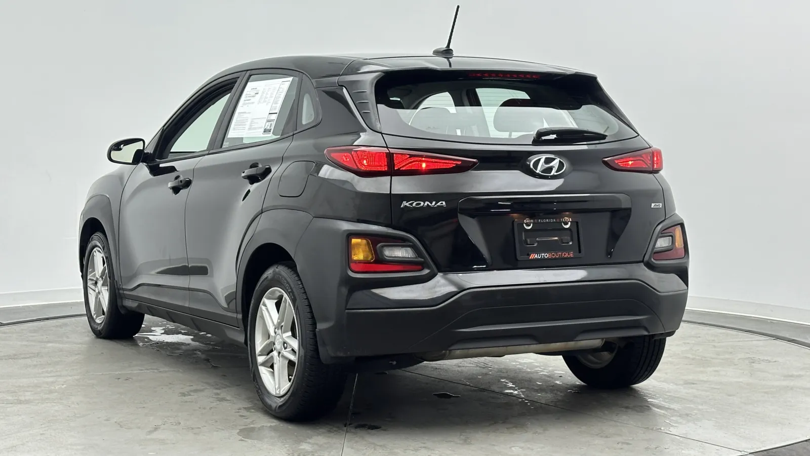 Hyundai Kona photo 5