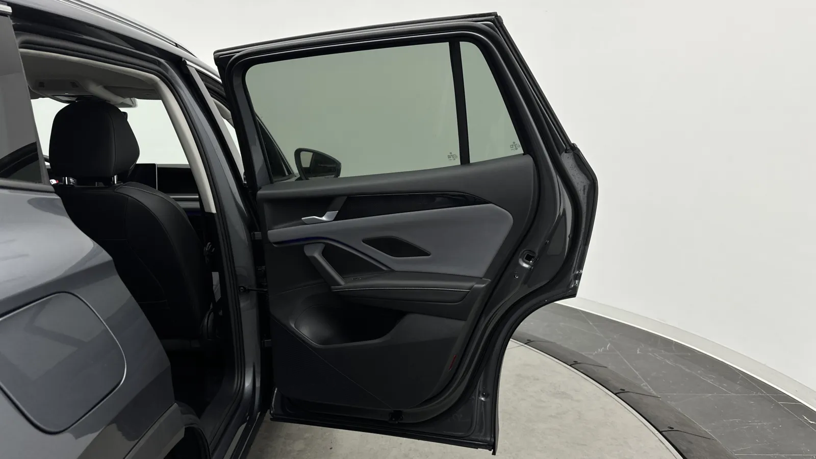 Volkswagen Tiguan photo 29