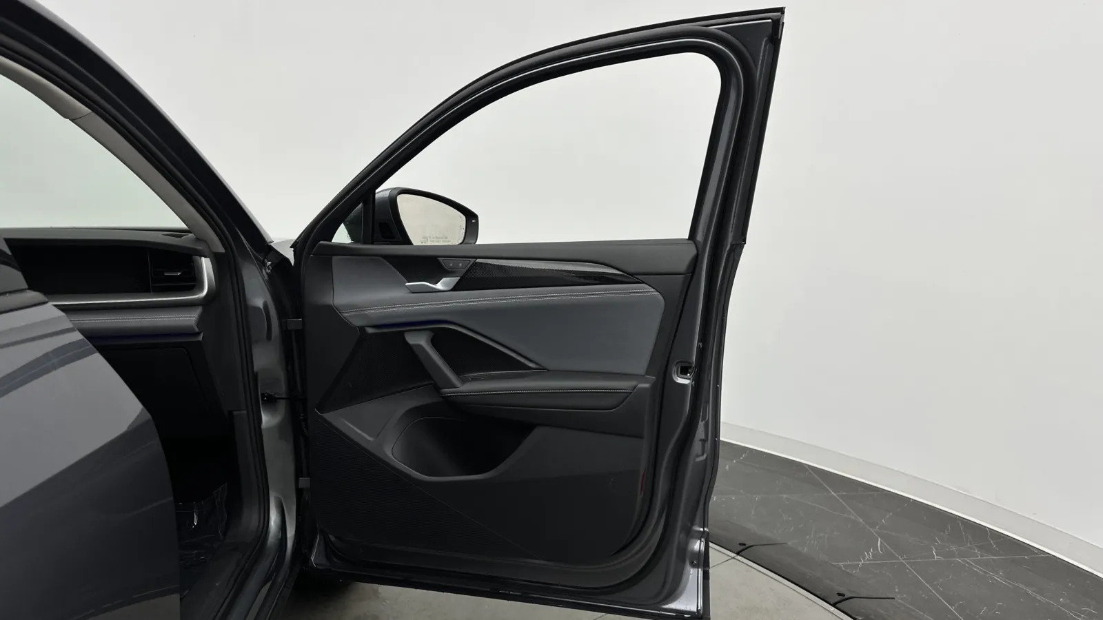 Volkswagen Tiguan photo 35