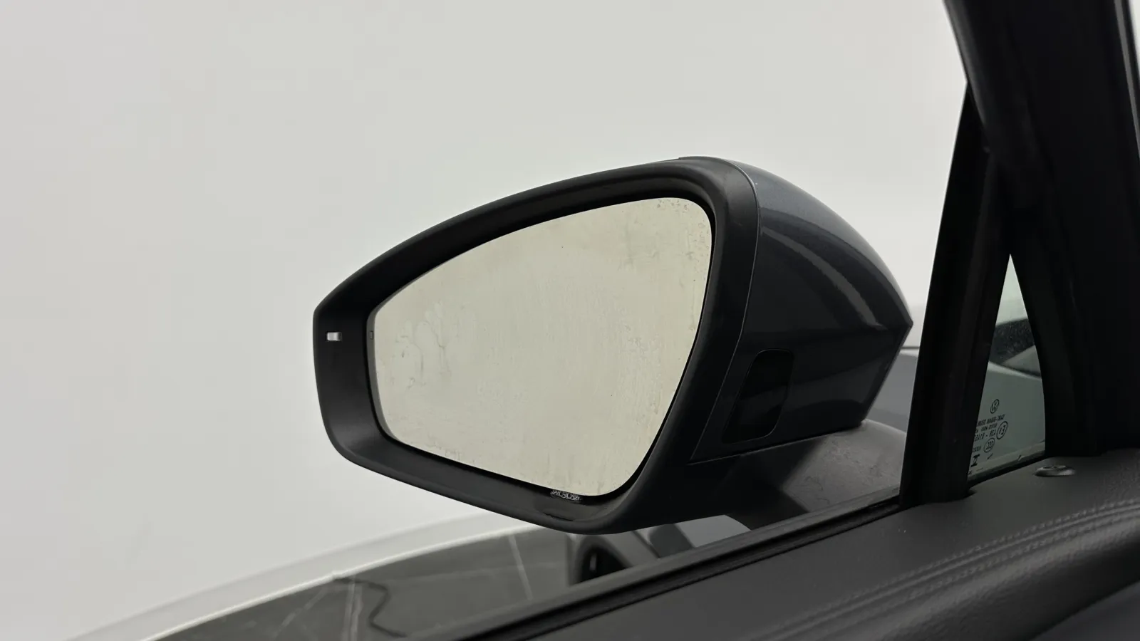 Volkswagen Tiguan photo 12