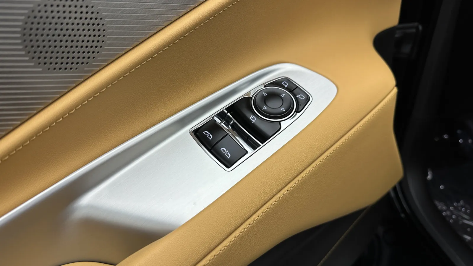 Chevrolet Corvette photo 13