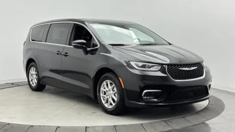 Another view of 2025 Chrysler Pacifica Select for sale in Jacksonville, FL at Auto Boutique Florida