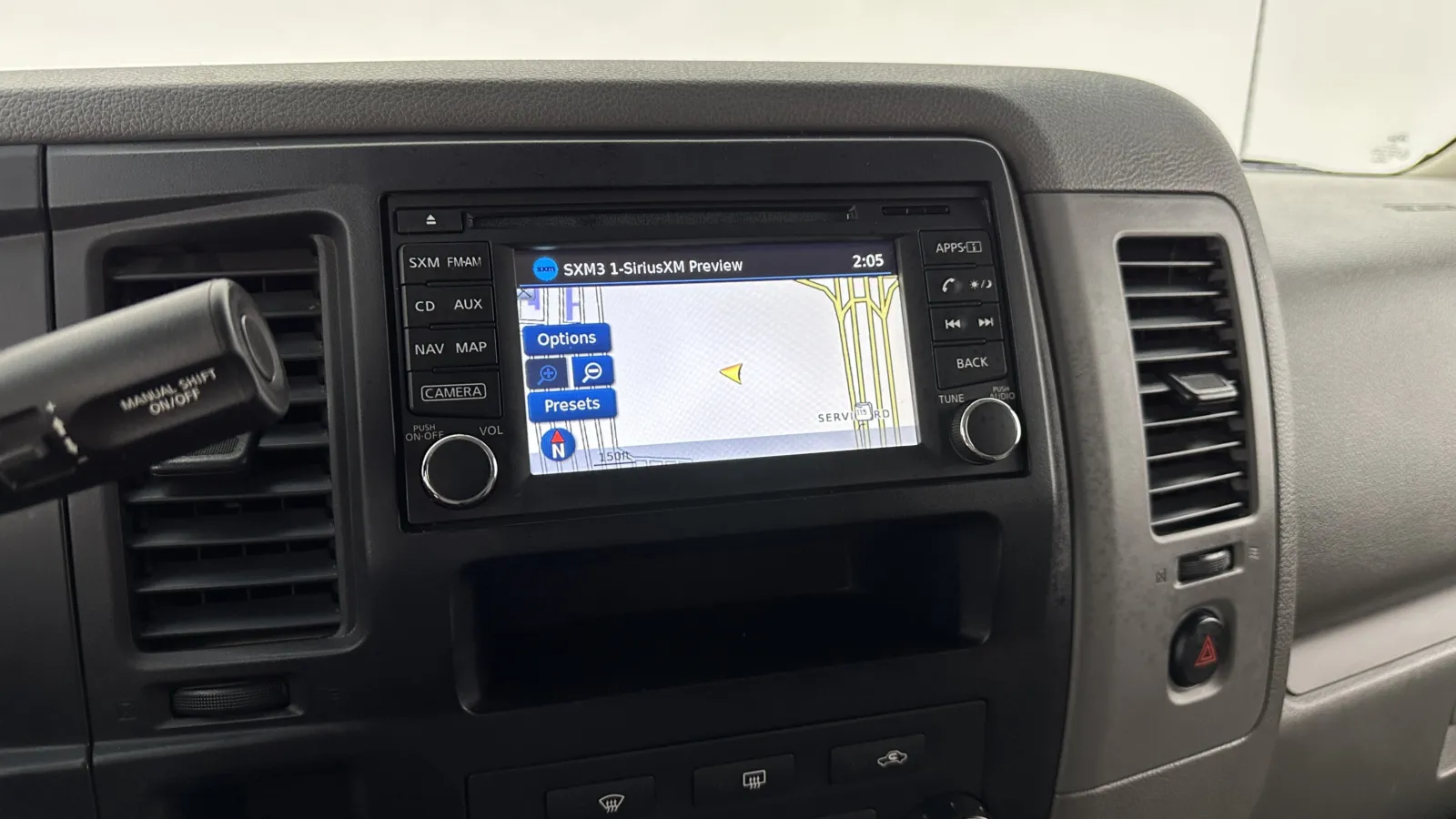 Nissan NV photo 16