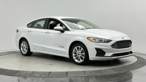 Another view of 2019 Ford Fusion Hybrid SE for sale in Jacksonville, FL at Auto Boutique Florida
