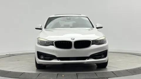 Photos of 2018 BMW 3 Series 330i xDrive for sale in Jacksonville, FL at Auto Boutique Florida