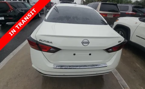 More photos of 2023 Nissan Altima 2.5 SV at Auto Boutique Florida, FL