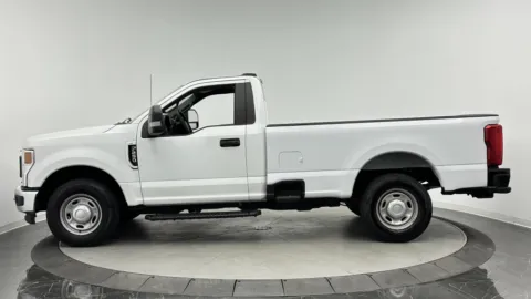 More photos of 2022 Ford Super Duty F-250 SRW XL at Auto Boutique Florida, FL