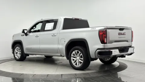 More photos of 2019 GMC Sierra 1500 SLE at Auto Boutique Florida, FL