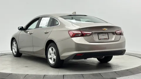 More photos of 2022 Chevrolet Malibu LT at Auto Boutique Florida, FL
