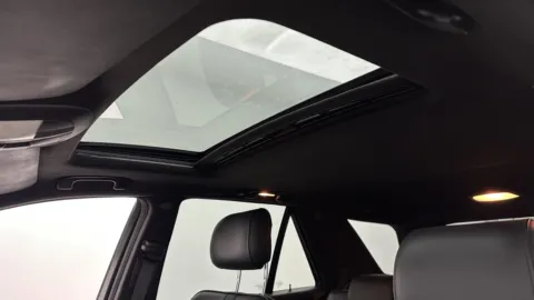 More photos of 2006 Mercedes-Benz M-Class 3.5L at Auto Boutique Florida, FL
