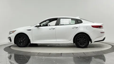 More photos of 2020 Kia Optima LX at Auto Boutique Florida, FL