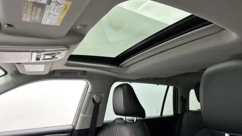 More photos of 2020 Toyota Highlander Limited at Auto Boutique Florida, FL