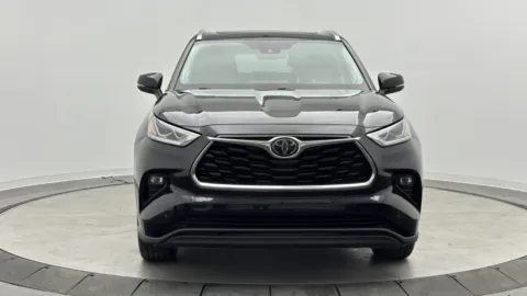 Photos of 2020 Toyota Highlander Limited for sale in Jacksonville, FL at Auto Boutique Florida