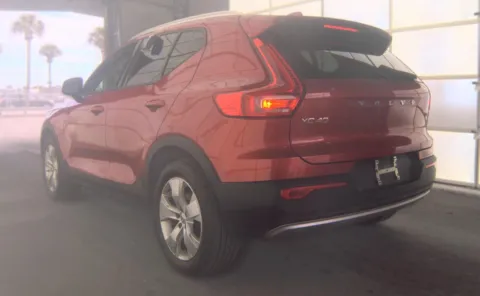 More photos of 2022 Volvo XC40 Momentum at Auto Boutique Florida, FL