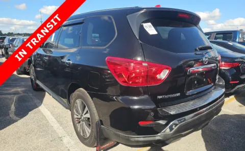 More photos of 2018 Nissan Pathfinder SV at Auto Boutique Florida, FL